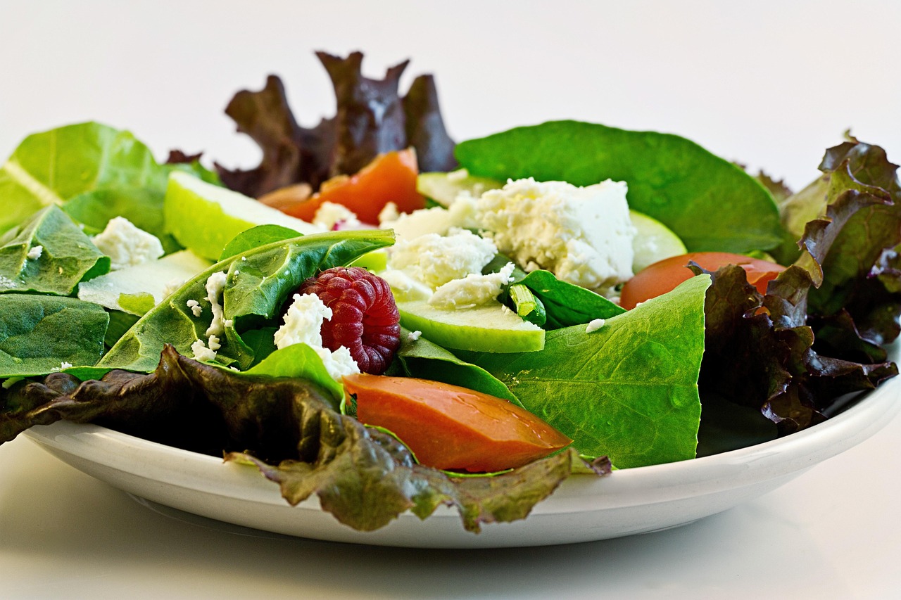 salata na tanjiru